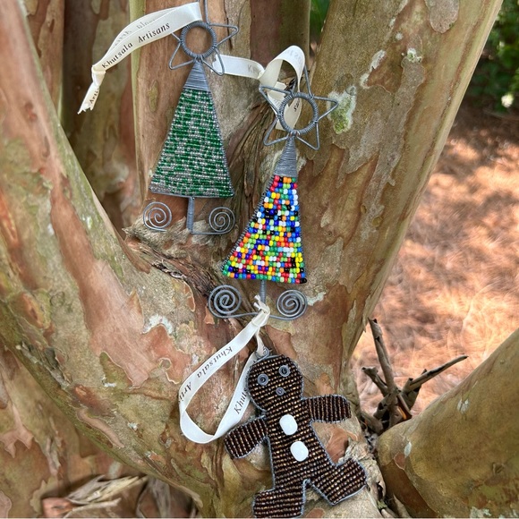 KHUTSALA ARTISIAN Handmade Beaded Christmas Ornaments set of 3 - Picture 6 of 13